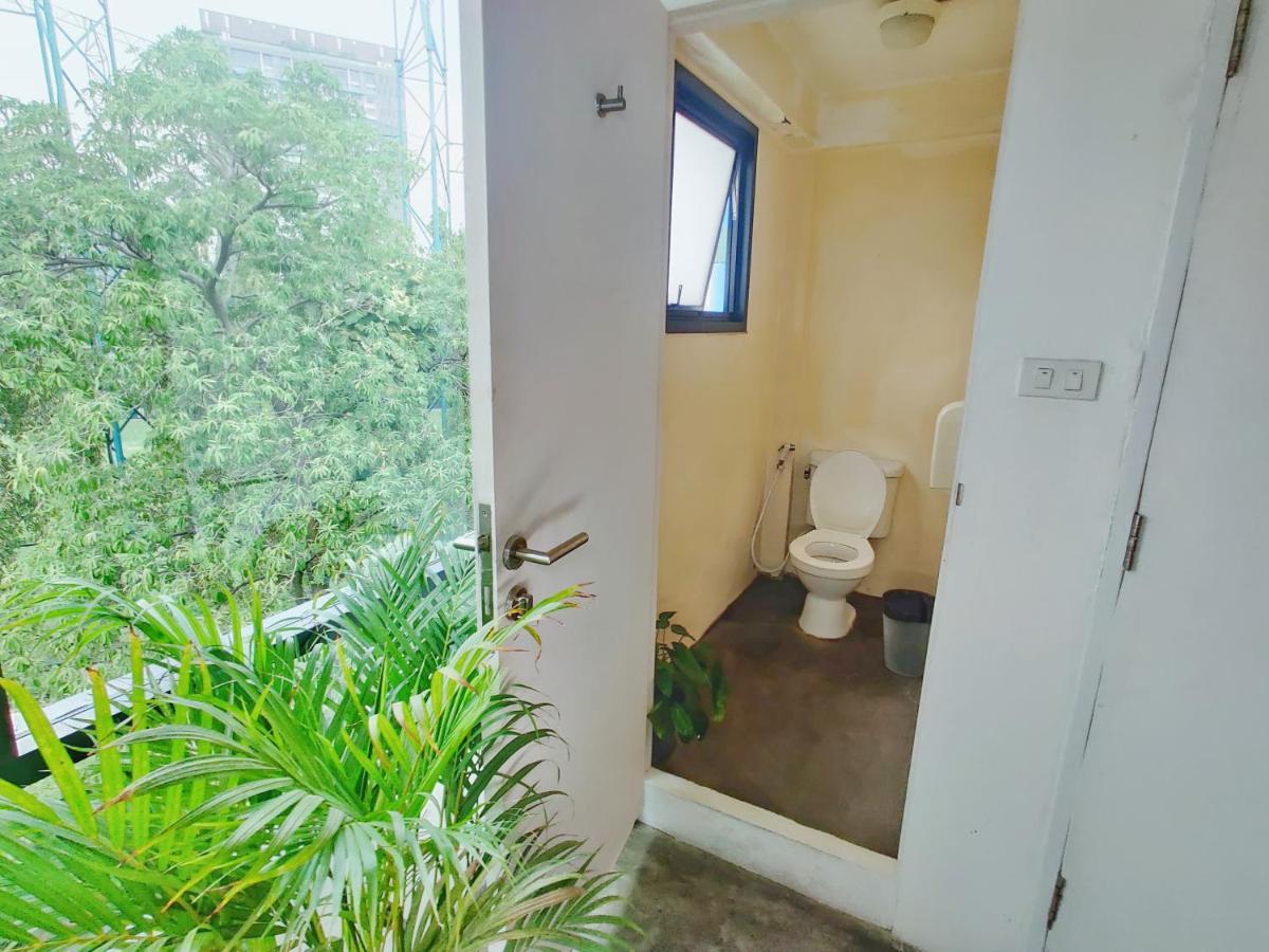 Holy Sheet Hostel بانكوك المظهر الخارجي الصورة